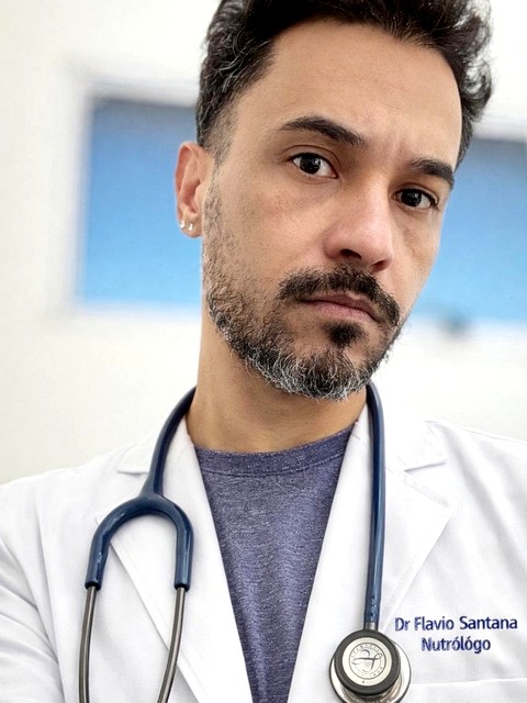 Dr. Flávio Santana dos Santos